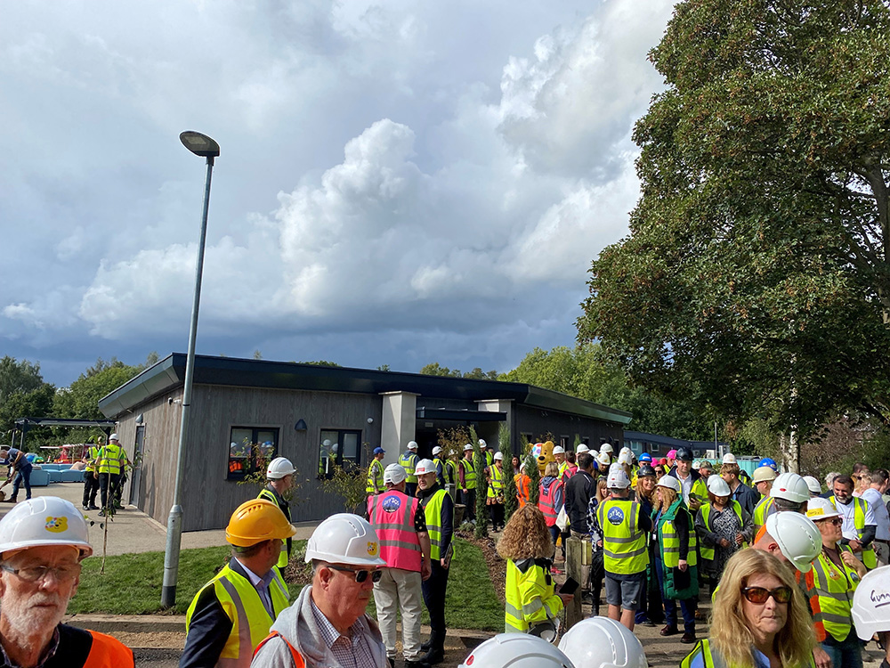 W.Howard helping DIY SOS for Children In Need